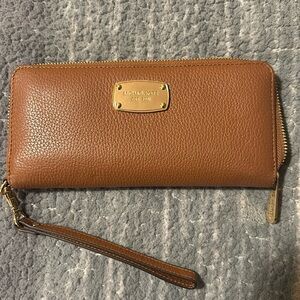 michael kors wallet
